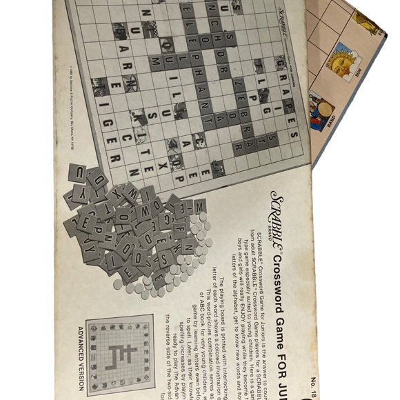 Scrabble for Juniors Crossword Board Game Selchow & Righter Edition 5 Vintage - Picture 9 of 15